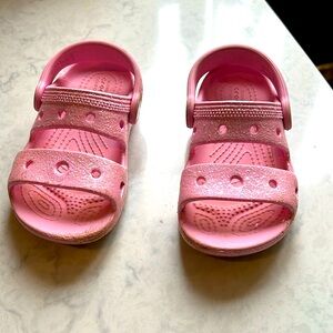 Crocs, size 9, sparkly pink sandals